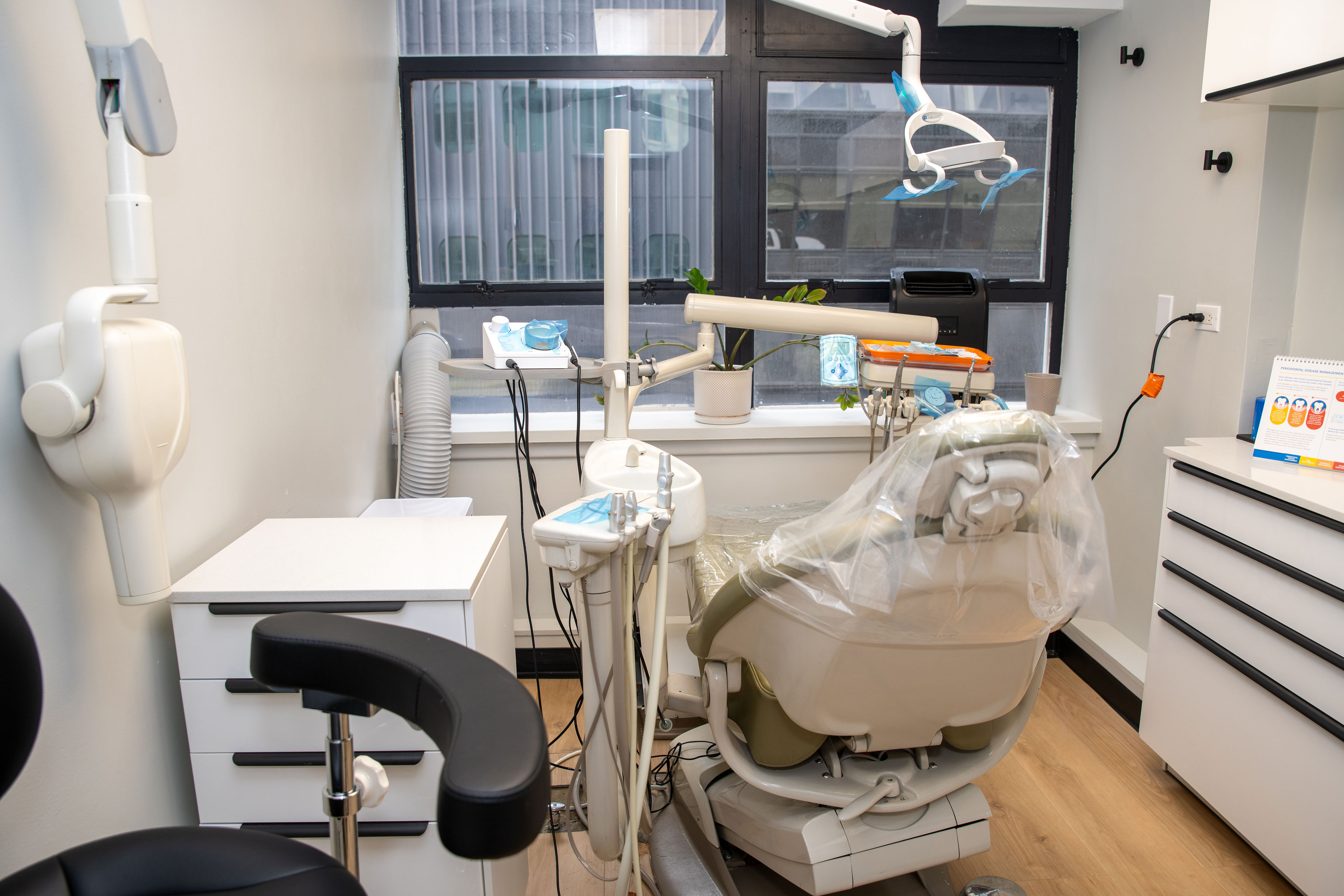 Chroma Dental | Dentures, Dental Bonding and Fluoride Treatment