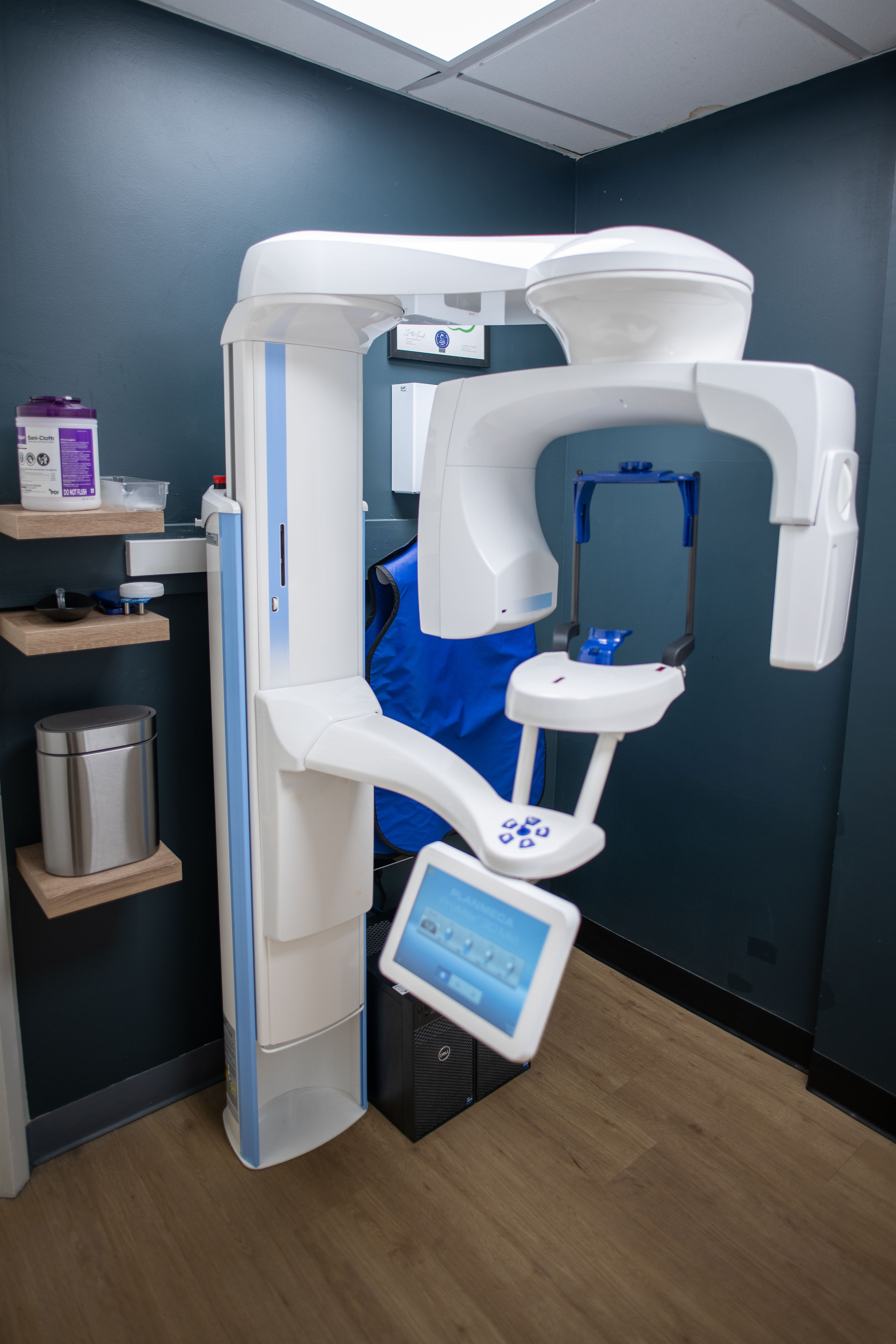 Chroma Dental | All-on-6&reg;, Invisalign&reg; and Dental Bridges